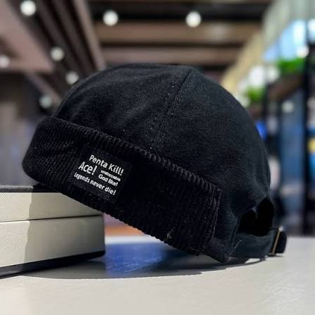 Brimless Docker Cap Ace Black